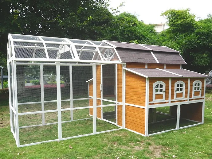 Palace chicken coops with run